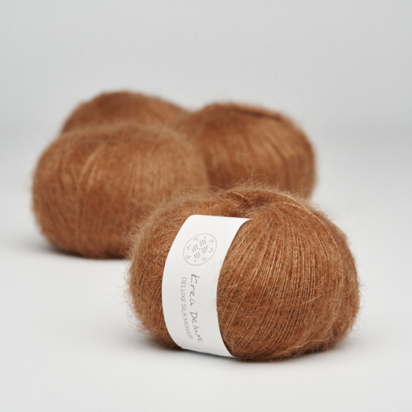 Krea Deluxe Silk Mohair i farven Cognac 52