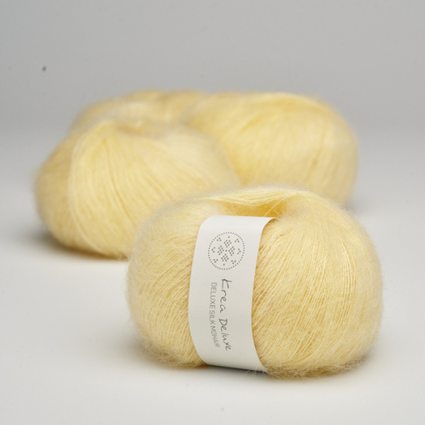 Krea Deluxe Silk Mohair i farven Lysegul 04