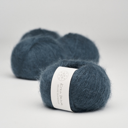 Krea Deluxe Silk Mohair i farven Marineblå 27