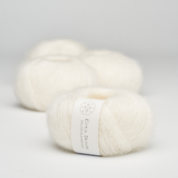 Krea Deluxe Silk Mohair i farven Naturhvid 01