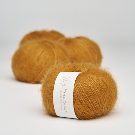 Krea Deluxe Silk Mohair i farven Sennepsgul 09